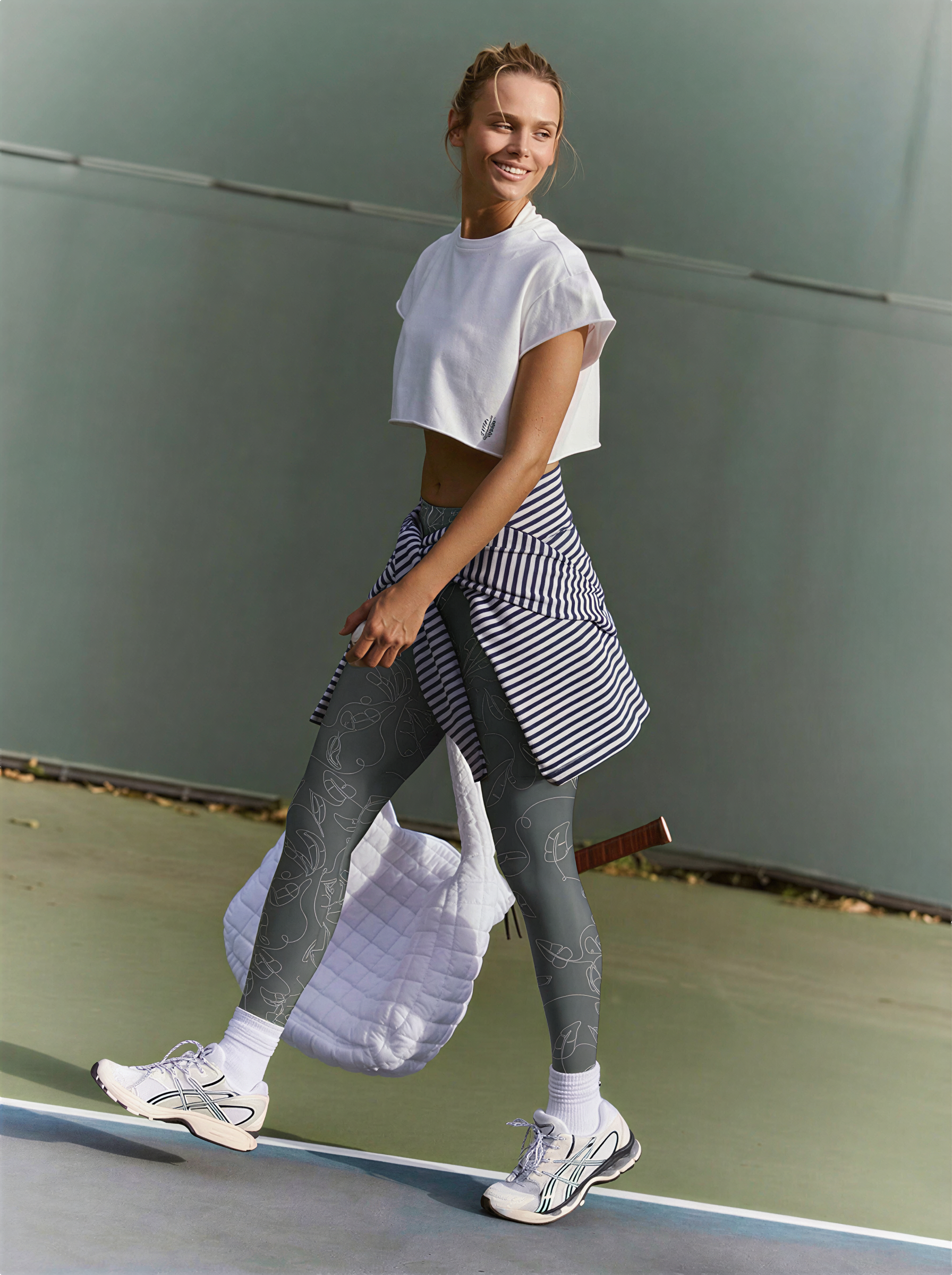Minimal Leaf Line High-Waist Yoga Leggings