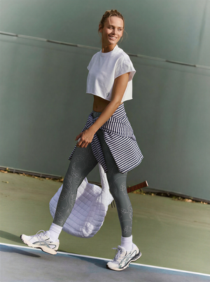 Minimal Leaf Line High-Waist Yoga Leggings